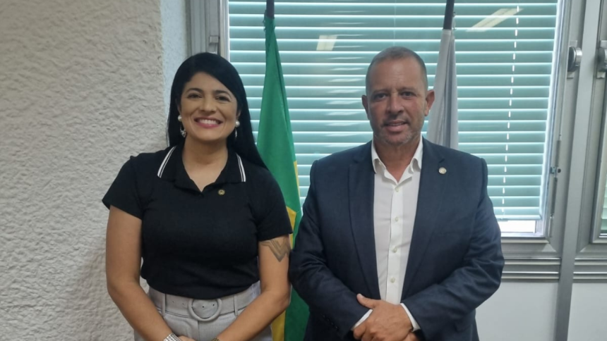 Delaroli, ex-presidente em exercício da Alerj, vai ganhar dobradinha de homenagens na Câmara do Rio