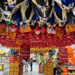 Ovos de Páscoa em supermercado
