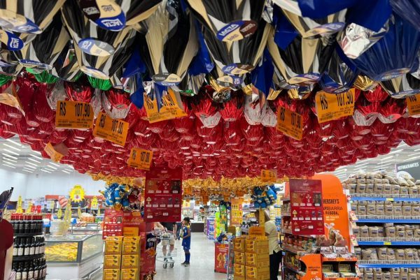 Ovos de Páscoa em supermercado