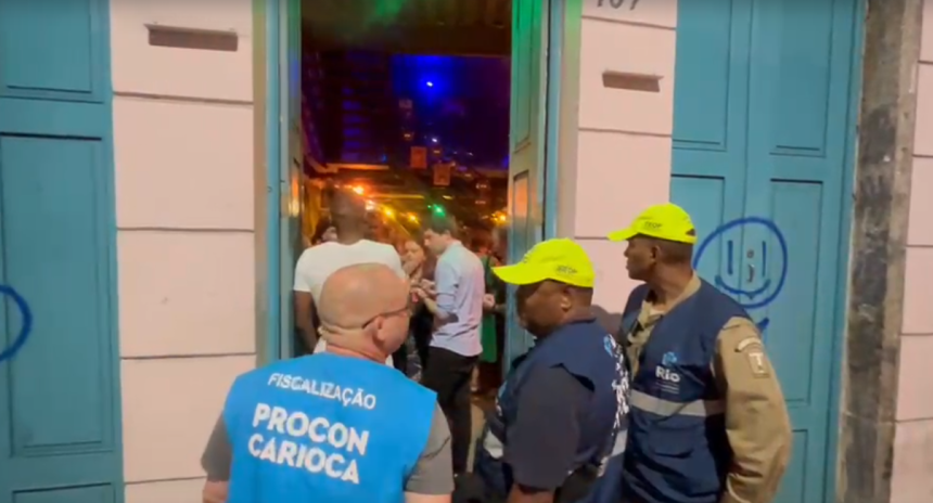 Procon carioca multa bar Partisan, na Lapa