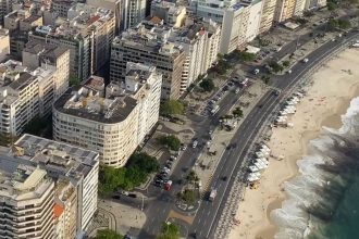 Trabalho de ambulantes na orla vira tema de audiência pública na Câmara do Rio