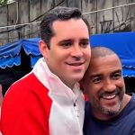 O prefeito Eduardo Cavaliere e o Marcelinho do Ciep, titular da Gerência Executiva Local da Rocinha