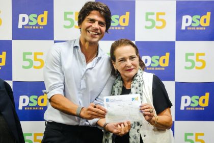 O presidente estadual do PSD, Pedro Paulo, e a deputada estadual Carla Machado