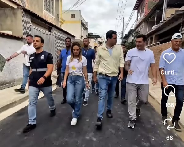 Uni duni tê, qual lado vou escolher? Ainda sem anunciar apoio a Paes ou a Douglas, presidente do PSDB no Rio cumpre agenda com Cavaliere