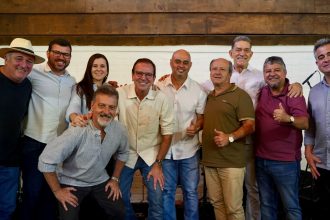 O ex-prefeito do Rio e pré-candidato a governador Eduardo Paes recebe o apoio de políticos do Centro-Sul Fluminense