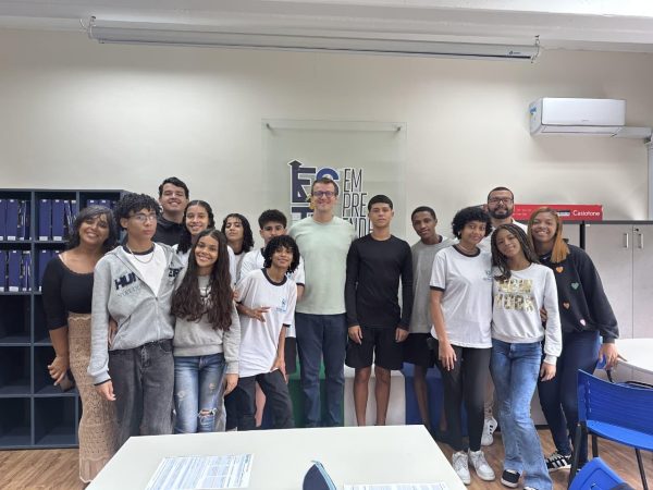 Alunos de escolas do Rio apresentam soluções tecnológicas em evento apoiado pela Unesco