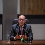 O governador em exercício, Ricardo Couto