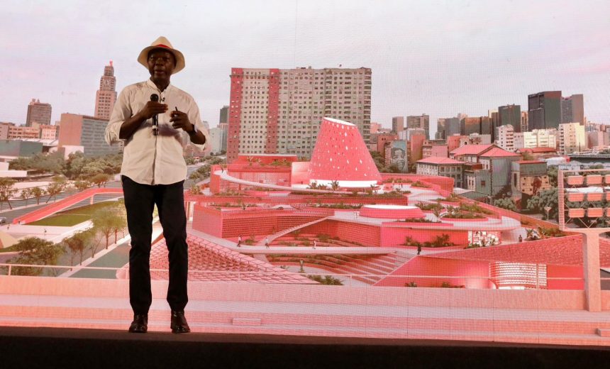 Praça Onze Maravilha para o povo que nela vive e produz