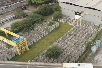 fábrica de aduelas ao lado da Estação Leopoldina