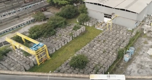 fábrica de aduelas ao lado da Estação Leopoldina