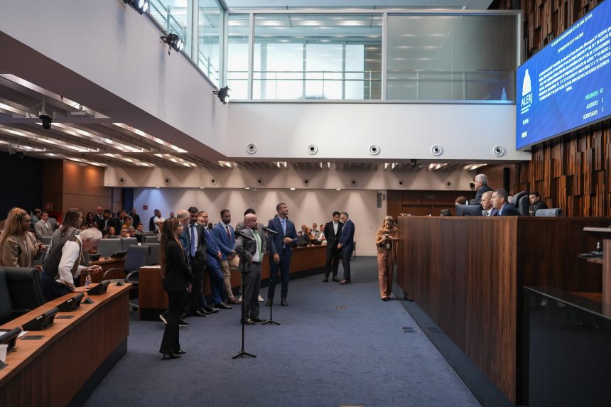 Plenário da Alerj durante votação que rejeitou projeto sobre racismo ambiental