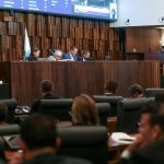 Douglas Ruas no plenário da Alerj