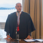 governador em exercício do Rio, desembargador Ricardo Couto de Castro, que sancionou medida para municípios fluminenses