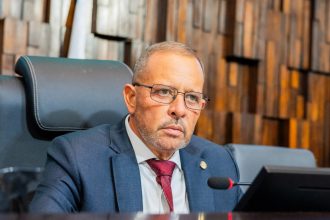 Guilherme Delaroli (PL), presidente em exercício da Alerj