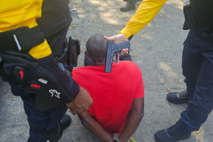 homem detido pela Força Municipal no Centro