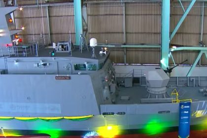 Marinha apresenta novo navio de guerra brasileiro, o 'Mangaratiba', em cerimônia no Rio de Janeiro nesta segunda (27)