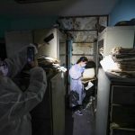 Documentos históricos do antigo IML começaram a ser retirados e preservados