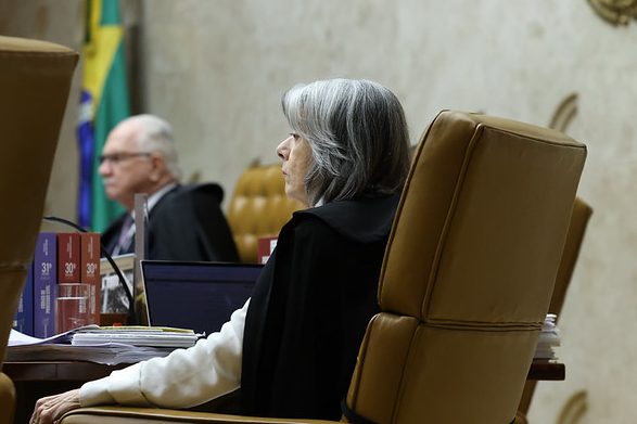 Cármen Lúcia vota contra redistrbuição dos royalties do petróleo em julgamento do STF