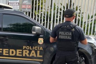 Agente da Polícia Federal em operação contra pirâmide financeira