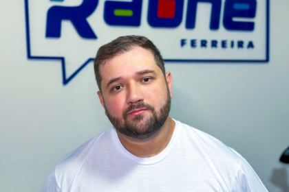 Raone Ferreira, vereador de Volta Redonda que trocou PSB pelo PT