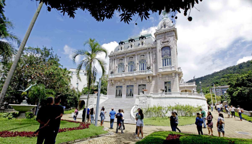 Fachada do Palácio das Laranjeiras