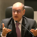 governador em exercício Ricardo Couto