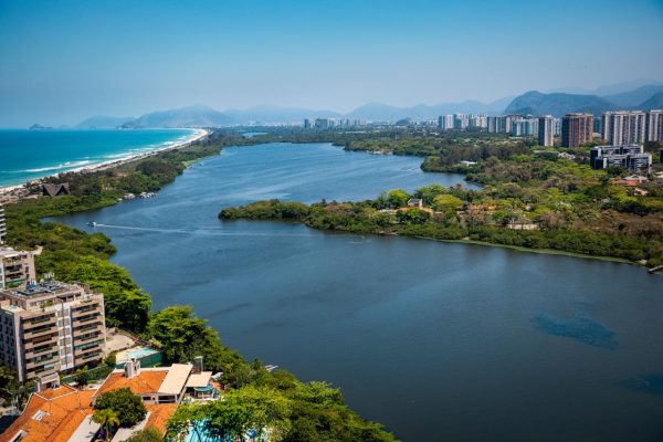 Transporte por barcas nas lagoas da Barra da Tijuca enfrenta impasse e pode custar R$ 300 milhões a mais do que o previsto 47 Complexo Lagunar da Zona Sudoeste, na Barra da Tijuca