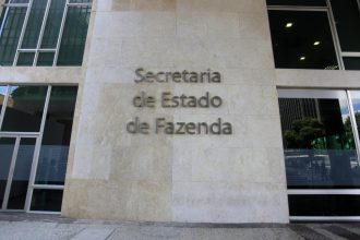 Fachada da sede da Secretaria de Estado de Fazenda (Sefaz), alvo de exonerações de Ricardo Couto