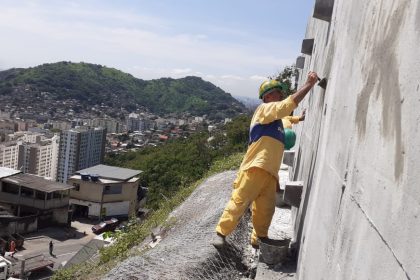 Geo-Rio completa 60 anos com inovação técnica brasileira e R$ 460 milhões investidos desde 2021 nas encostas da cidade