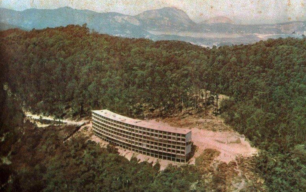 Prefeitura de Niterói quer transformar hotel abandonado em complexo de turismo com teleférico em São Francisco
