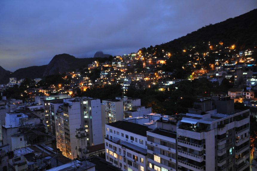 Morro da Babilônia, no Leme, Zona Sul do Rio