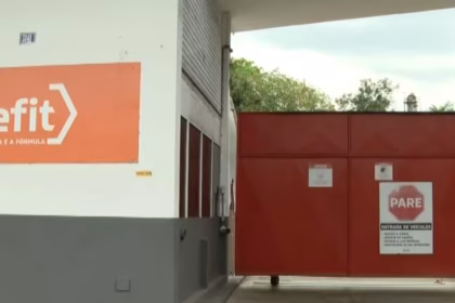 Sede da Refit, antiga Refinaria de Manguinhos