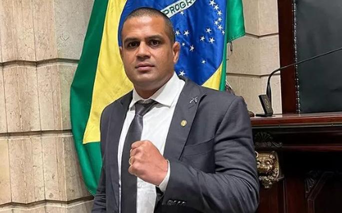 Chagas Bola volta à suplência e Douglas Ruas perde um defensor incondicional na Câmara do Rio - Foto: Reprodução das redes sociais