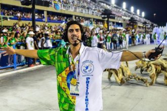 Gabriel David, presidente da Liesa, na Sapucaí: presidentes de escolas querem que ele fique