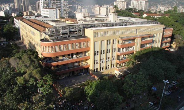Justiça mantém condenação e Uerj terá que pagar R$ 100 mil de indenização por morte de adolescente em hospital universitário