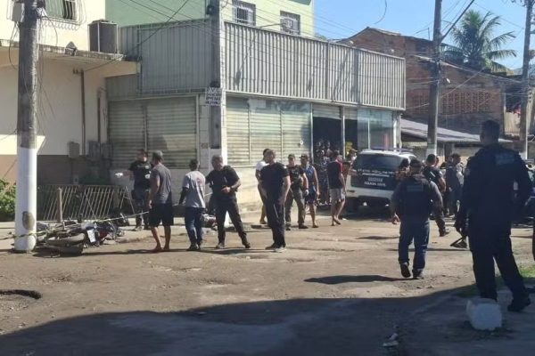 Dois trabalhadores são mortos durante ação da PM no Jardim Catarina em São Gonçalo