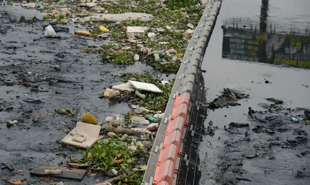 MP firma acordo com estado do Rio e Inea para ampliar controle sobre dragagem na Baía de Guanabara
