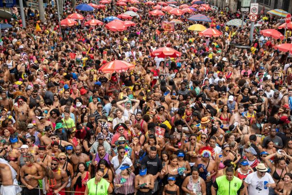 Comissão da Câmara do Rio debate organização do carnaval de rua do Rio para 2027