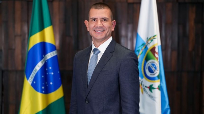 douglas ruas 4