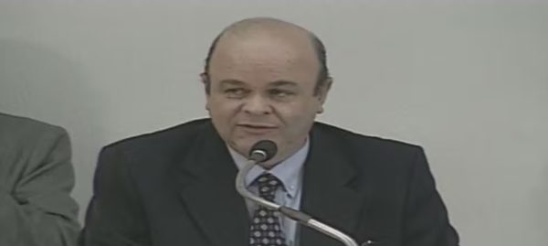 Morre, no Rio, o economista Chico Lopes, ex-presidente do Banco Central