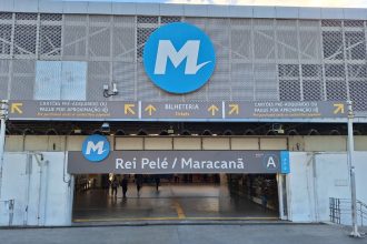 Fachada da Estação Rei Pelé/Maracanã do Metrô Rio
