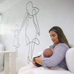 Sala de amamentação em lei aprovada projeto da Aleri