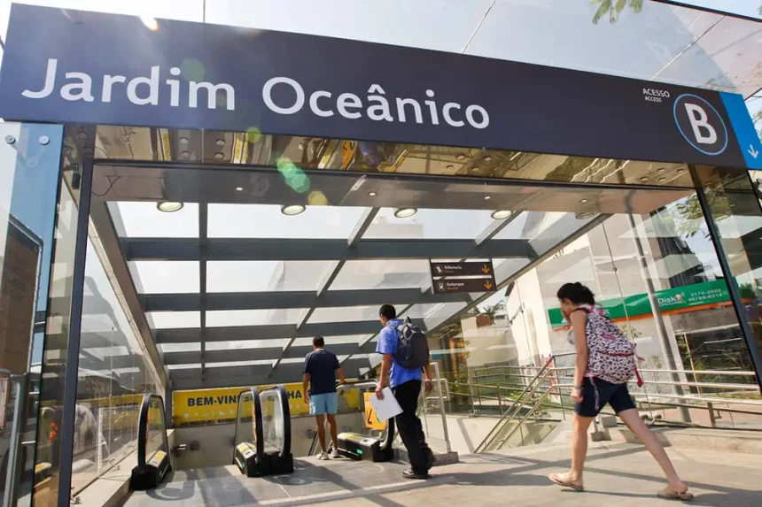 Motoristas de aplicativo reclamam de restrições ao embarque e desembarque nas imediações da estação Jardim Oceânico, na Barra da Tijuca
