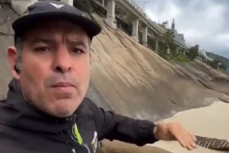 Bocão instrutor de surfe no Rio