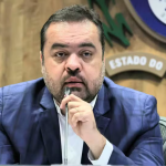 Cláudio Castro, que era governador quando contrato na mira do TCE-RJ foi assinado