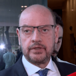 governador em exercício Ricardo Couto