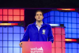 Eduardo Cavaliere anuncia polo de data centers no Web Summit Rio