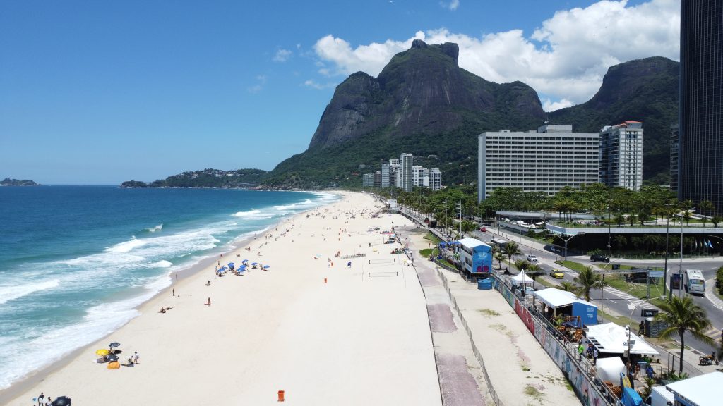 Praia de São Conrado tem balneabilidade em 93% do ano após avanços no saneamento