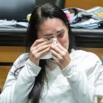 Monique Medeiros chora durante julgamento de Henry Borel