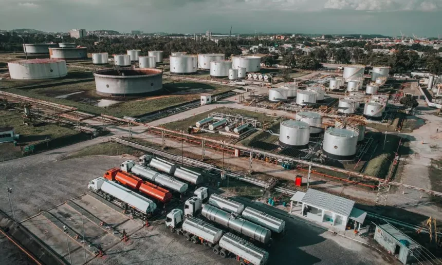 Refit, antiga refinaria de Manguinhos